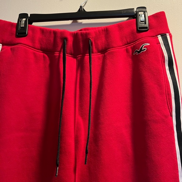 Hollister Sweatpants medium red - Picture 2 of 5